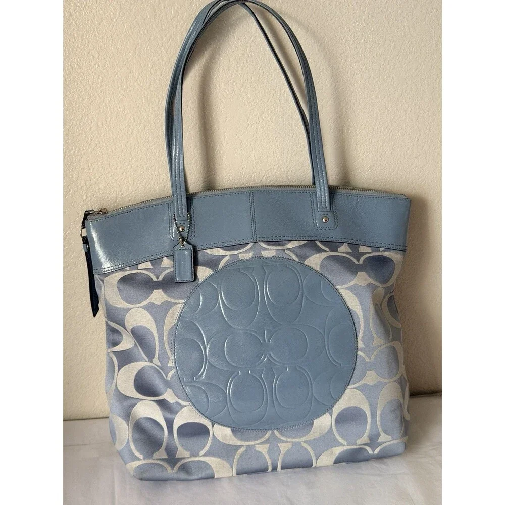 Authentic Coach Signature C Tote Laura Denim Blue #F18335 Large Bag w/Charm